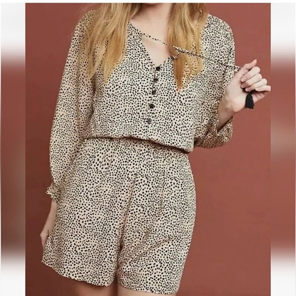 Beachgold Chelsea Tan Black Long Sleeve
Coverup Polka Dot Romper xs